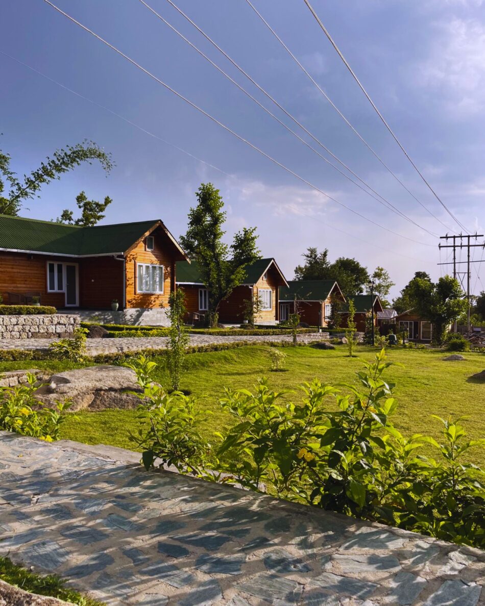 Best Resort in Jia Valley Dharamshala | Near Airport Luxury Stay